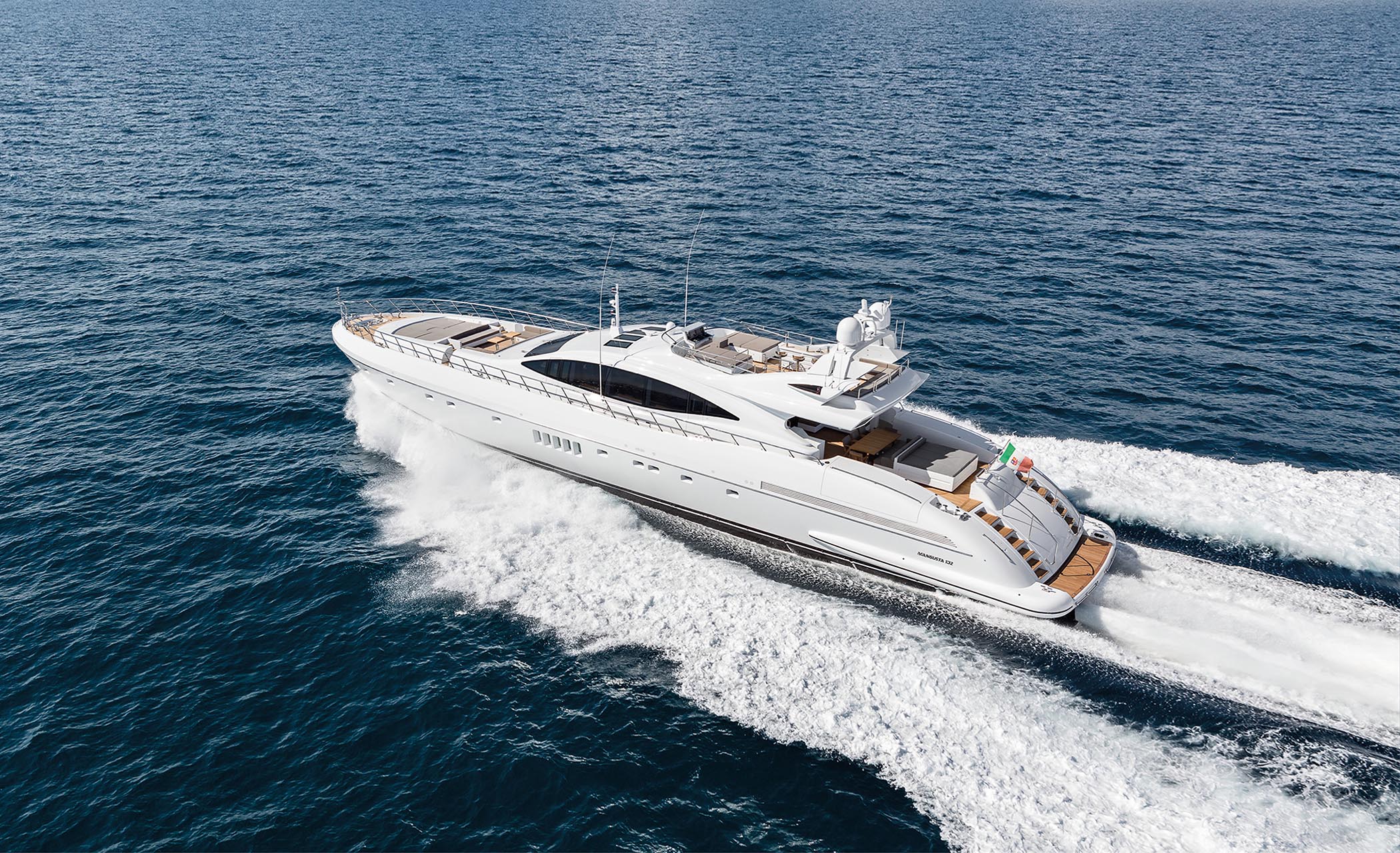 Mangusta 132 E