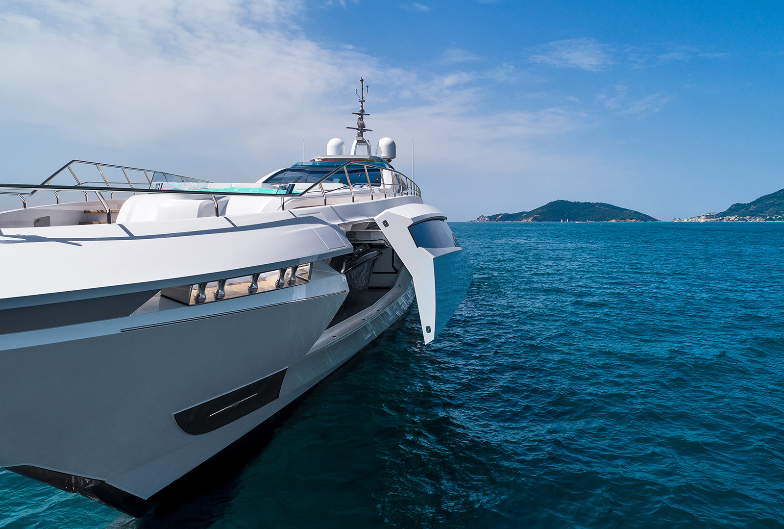 Mangusta Gransport 54