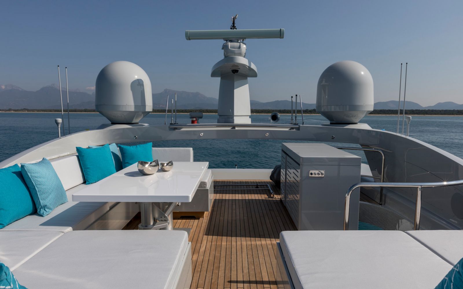 MANGUSTA MAXI OPEN 110