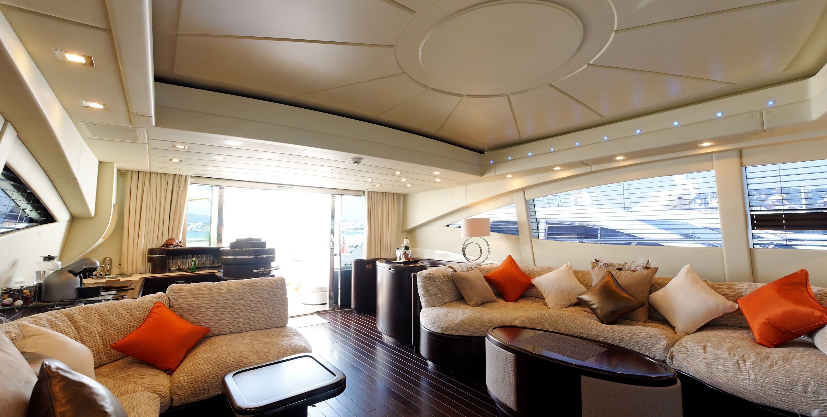 MANGUSTA MAXI OPEN 92