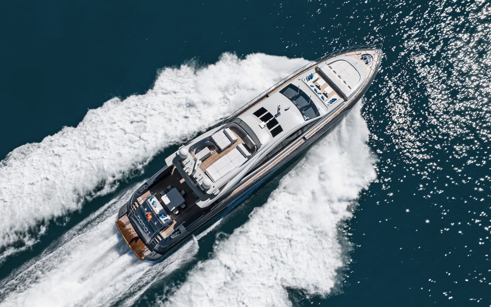 MANGUSTA MAXI OPEN 110