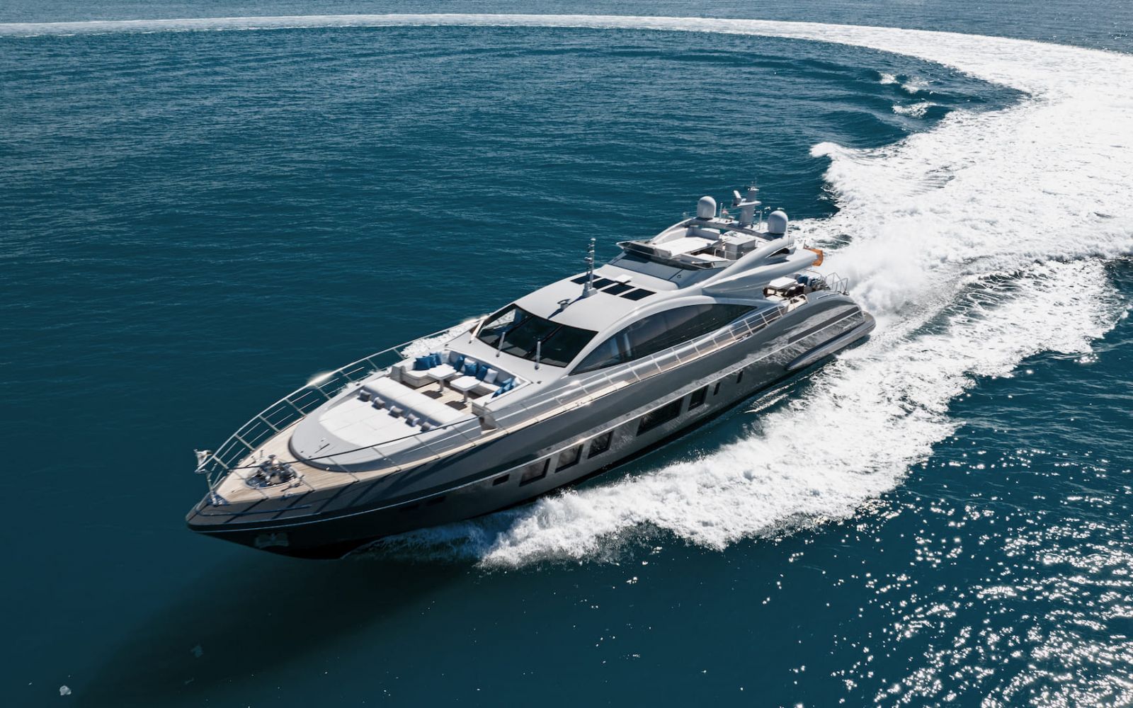 MANGUSTA MAXI OPEN 110