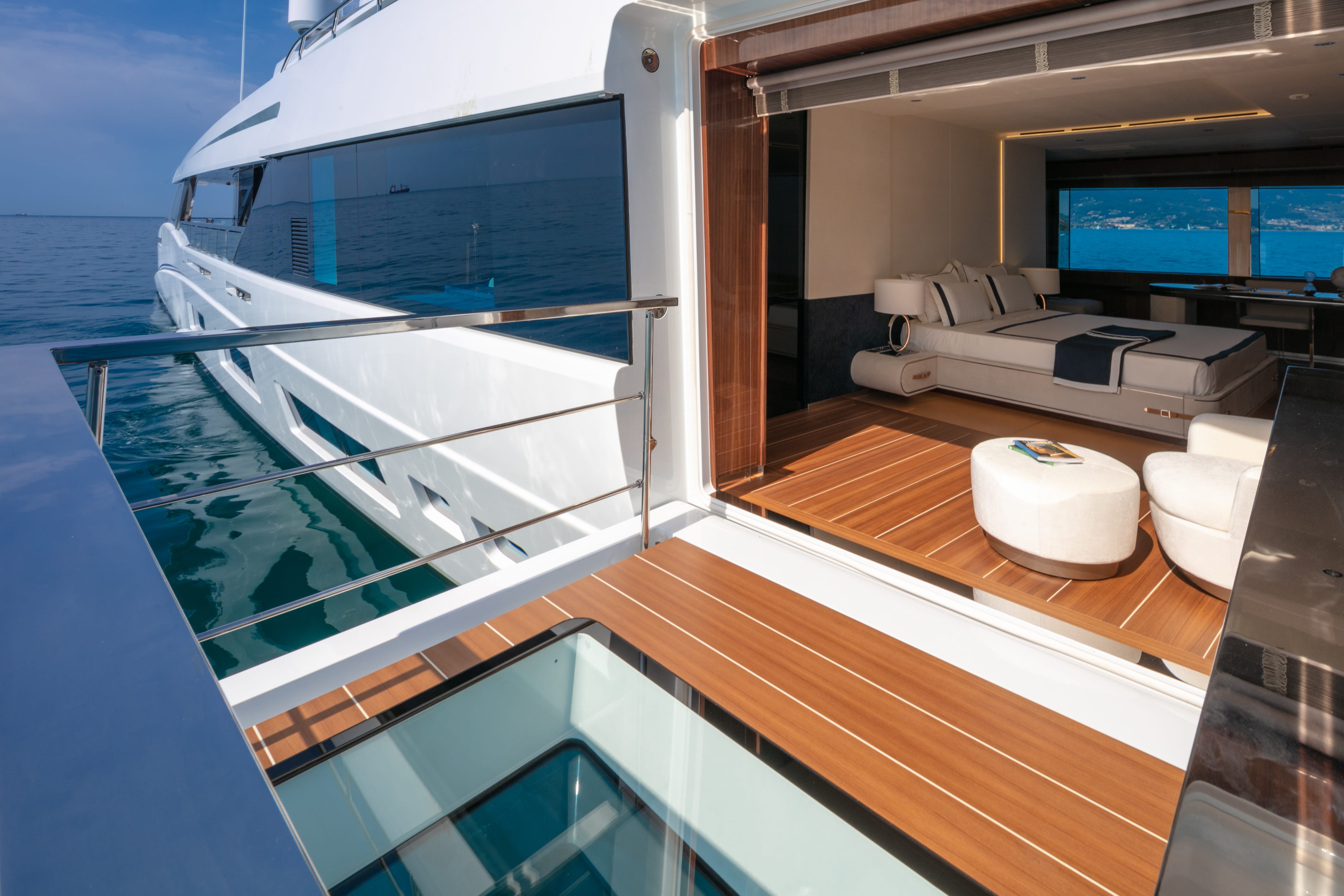 Mangusta Gransport 54