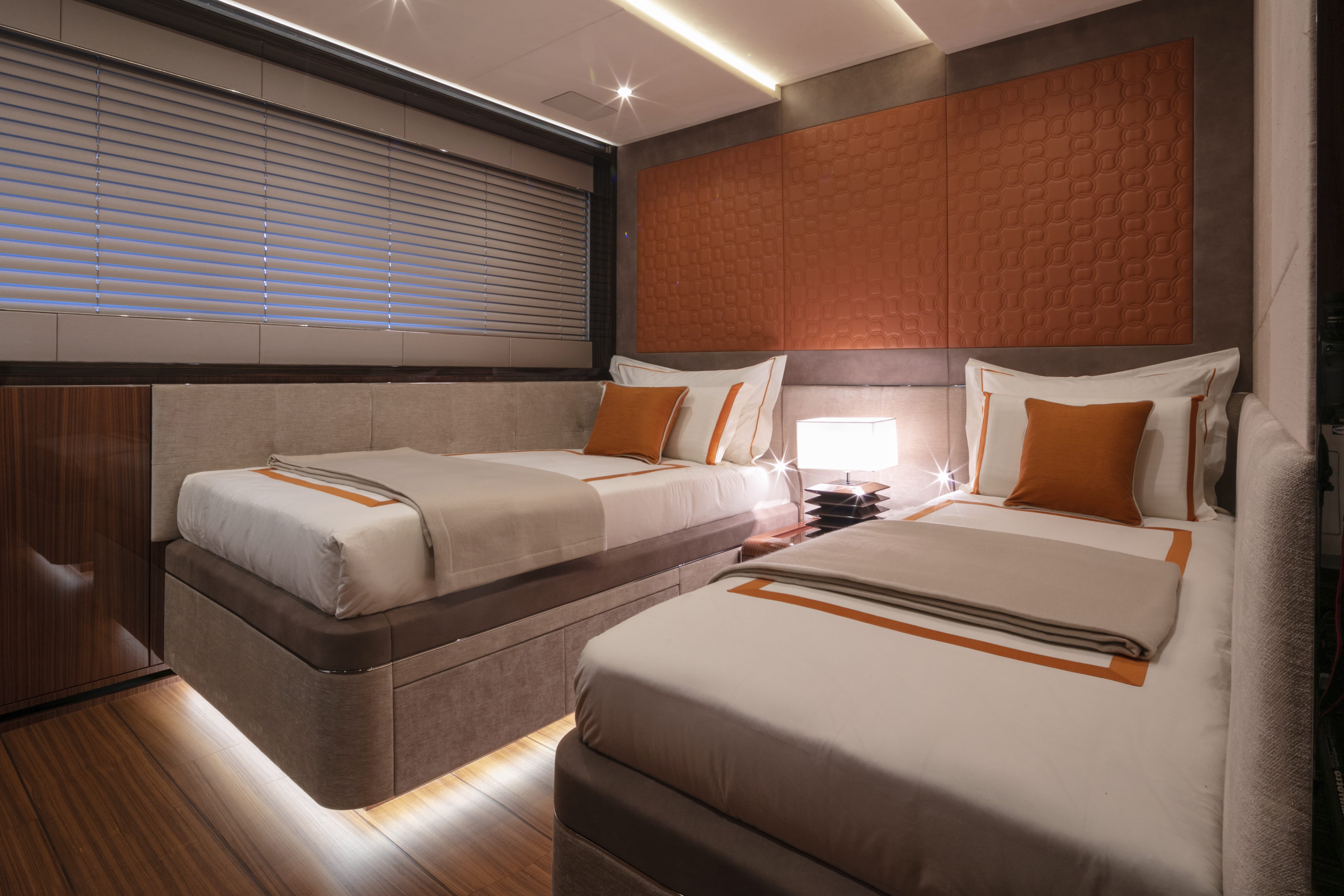 Mangusta Gransport 54