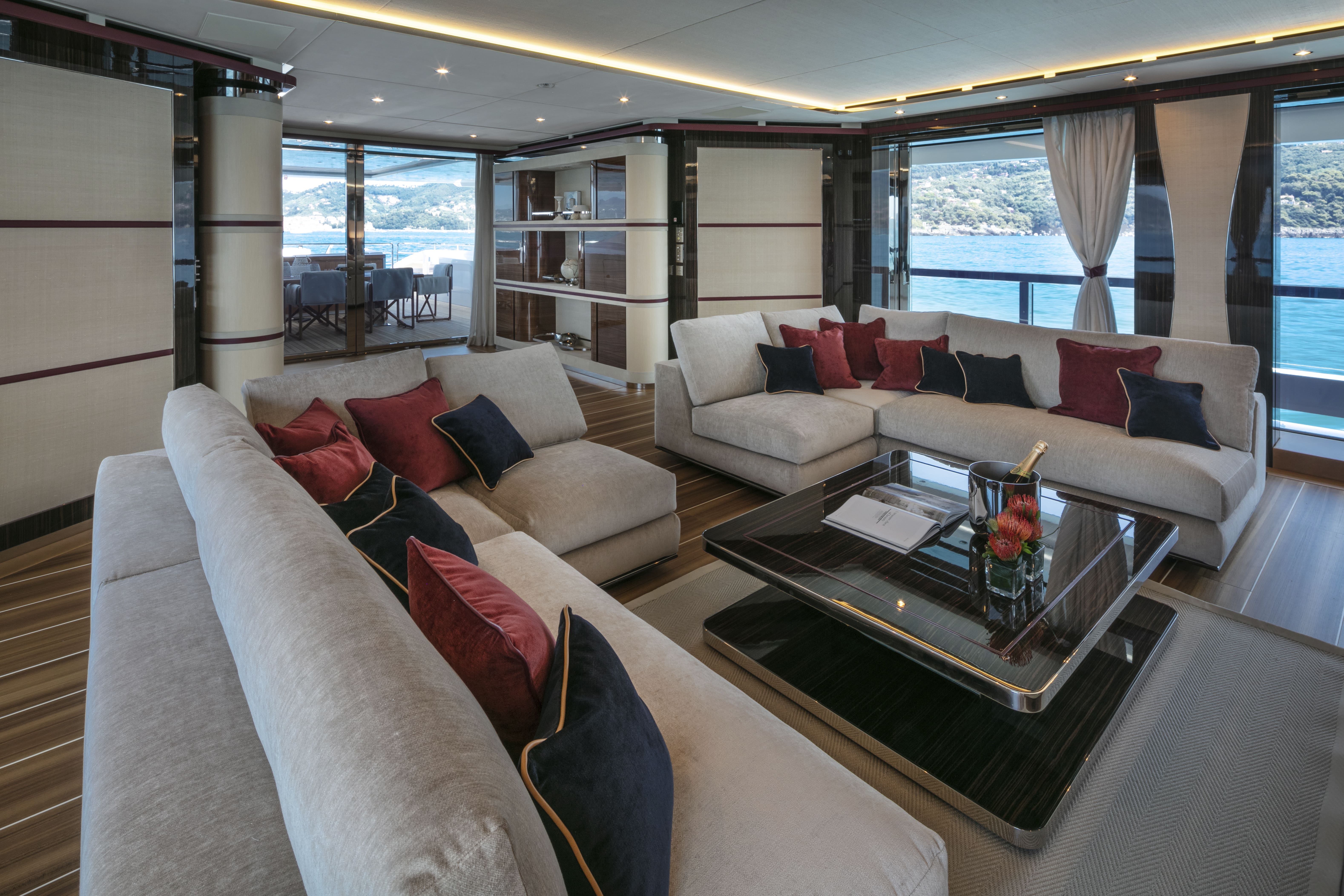 Mangusta Gransport 54