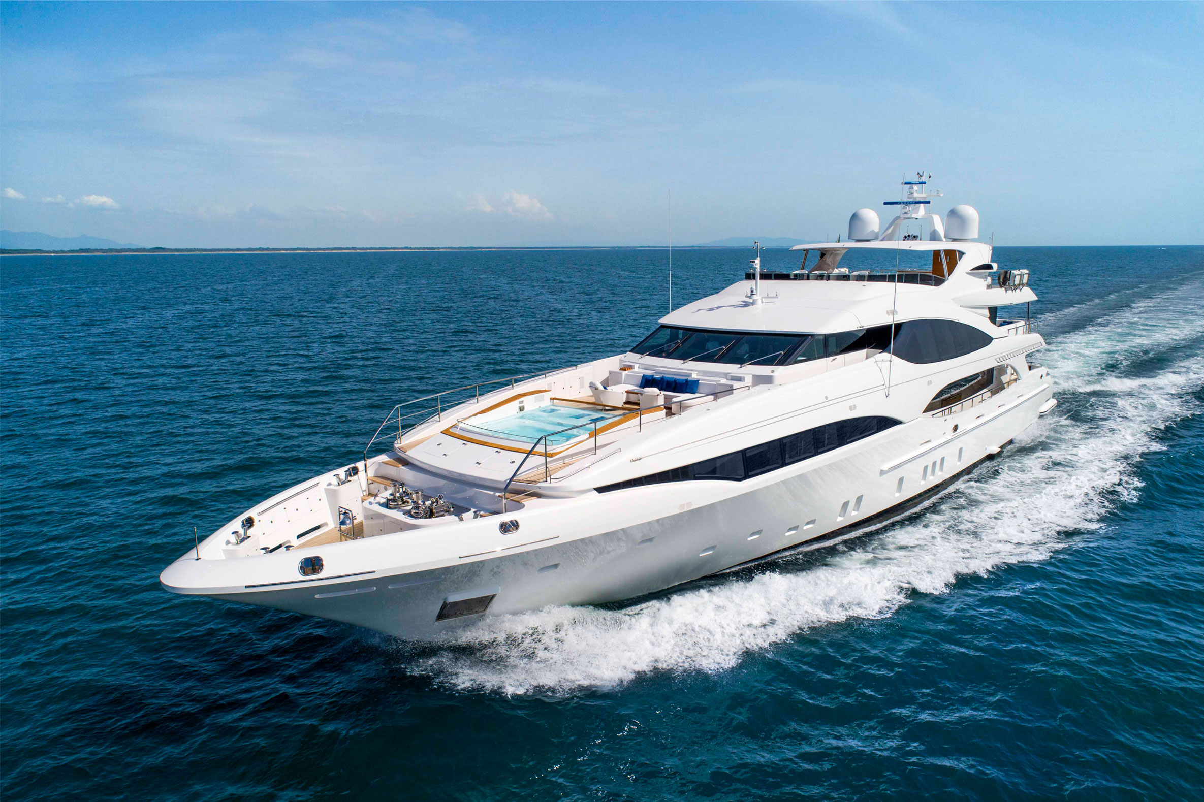 Mangusta Oceano 46