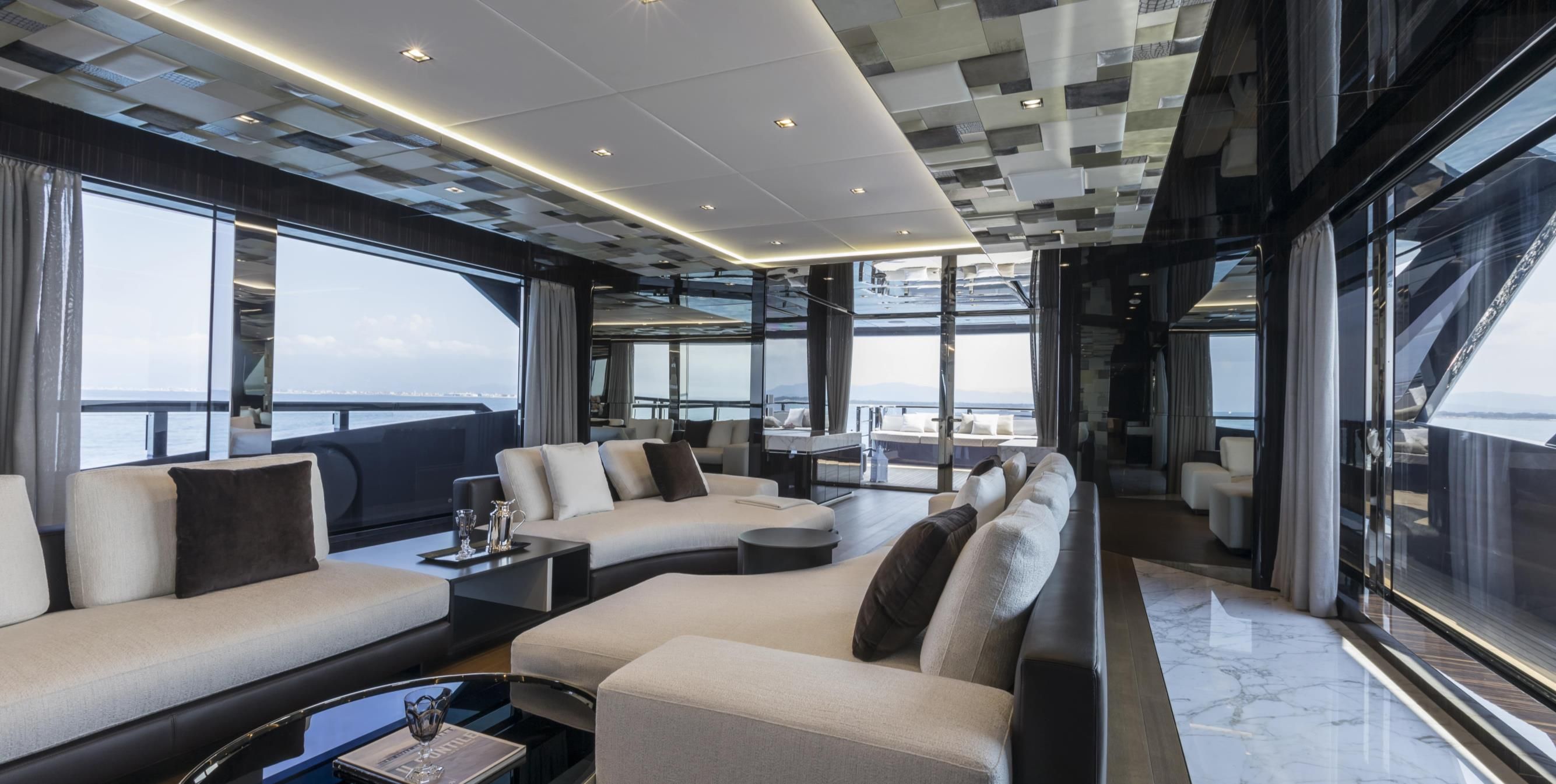 MANGUSTA GRANSPORT 45