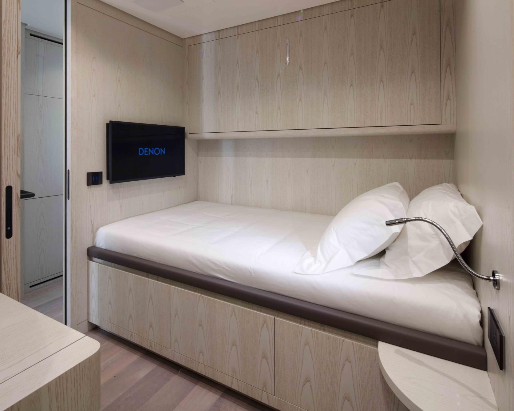 MANGUSTA GRANSPORT 45