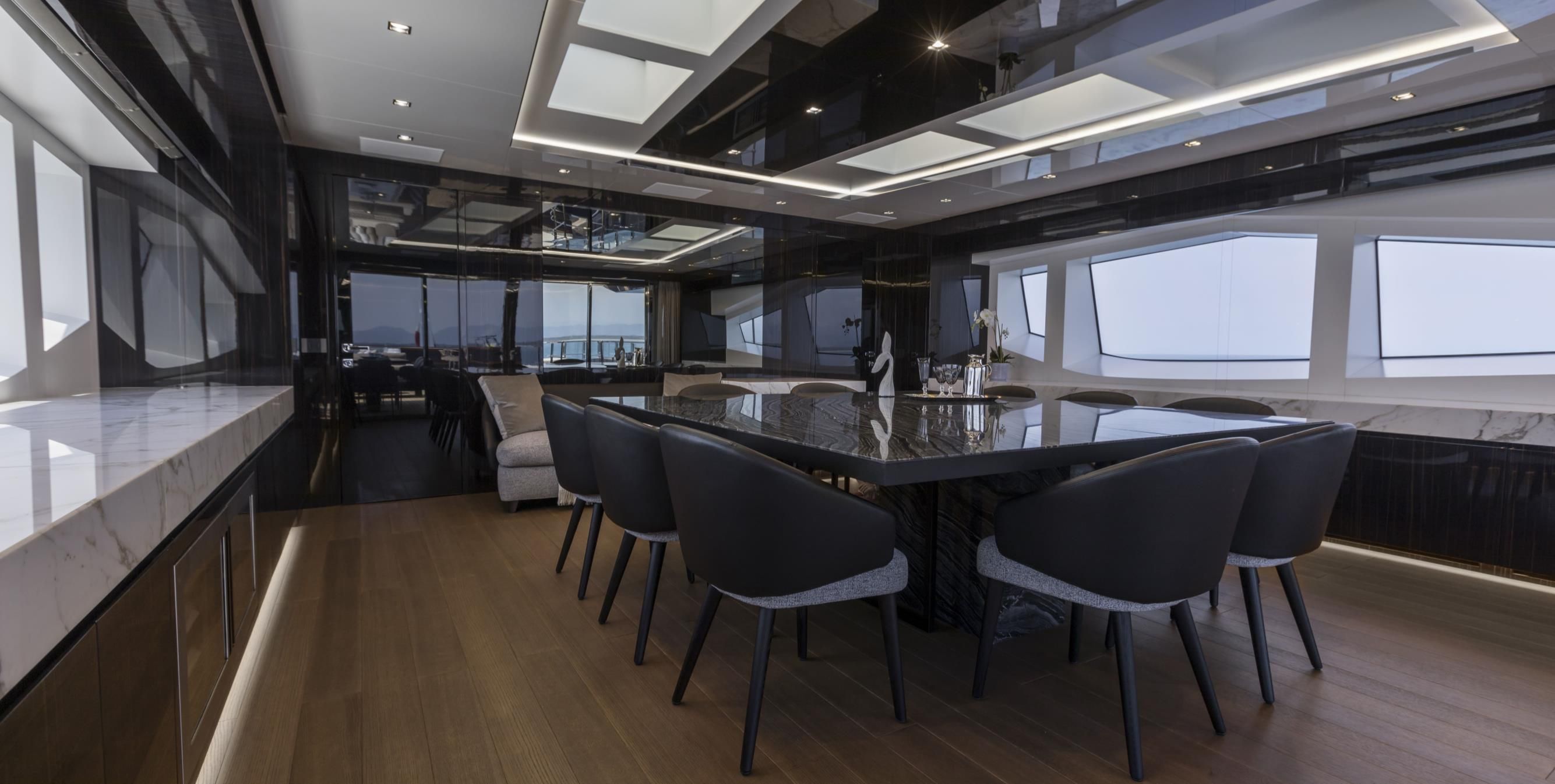 MANGUSTA GRANSPORT 45