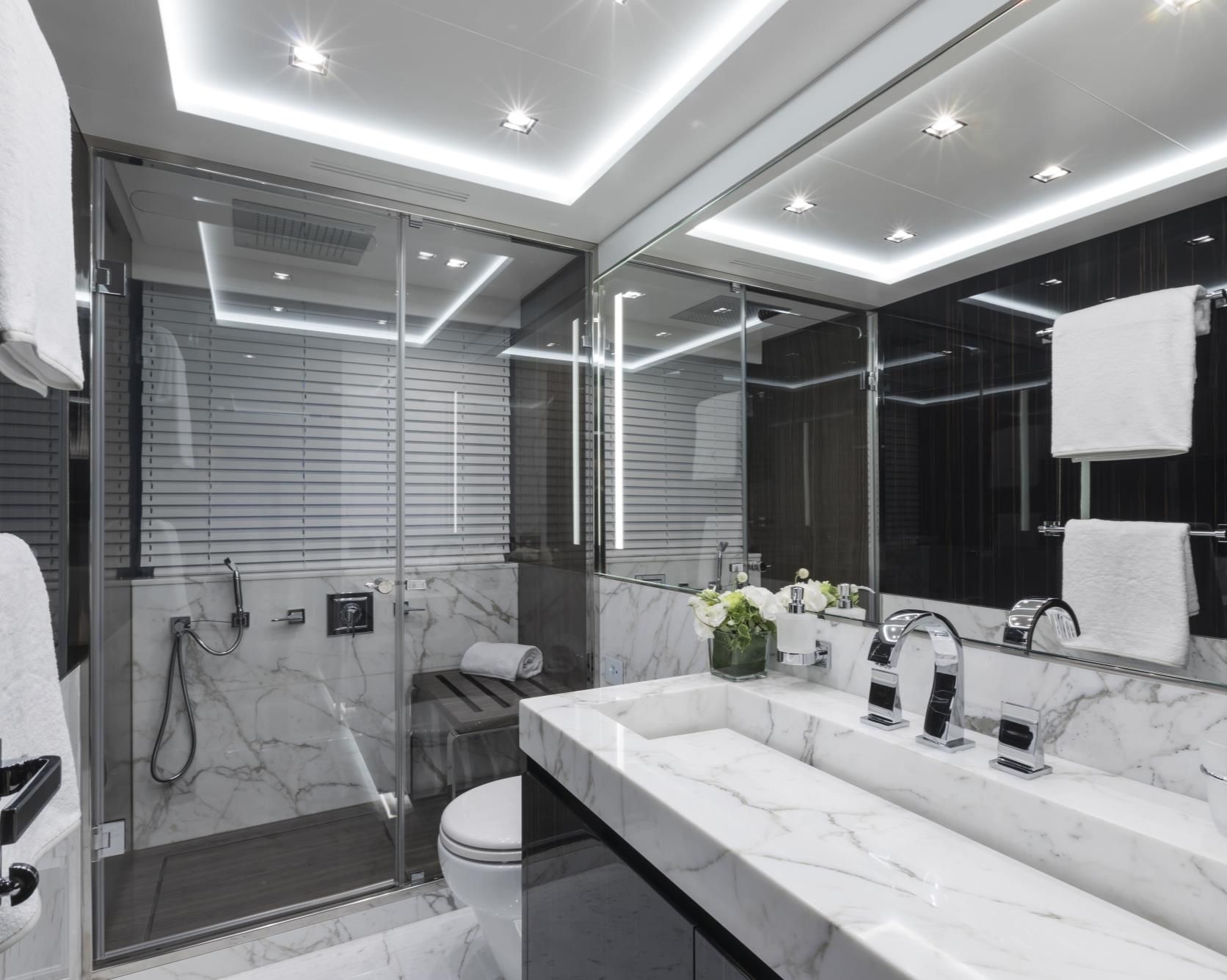 MANGUSTA GRANSPORT 45