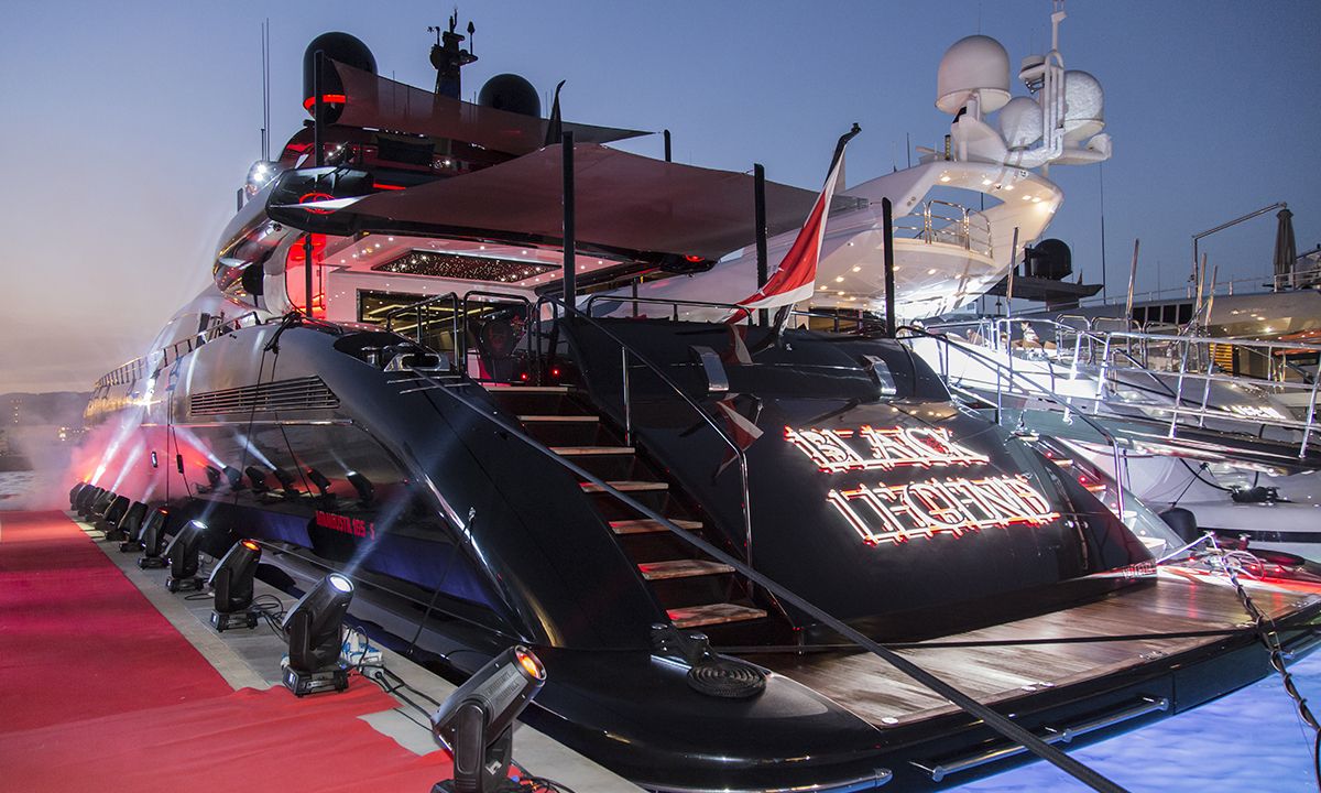 A Night of Legend at Marina Ibiza